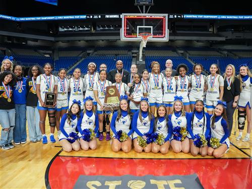 Boswell Lady Pioneer basketball players